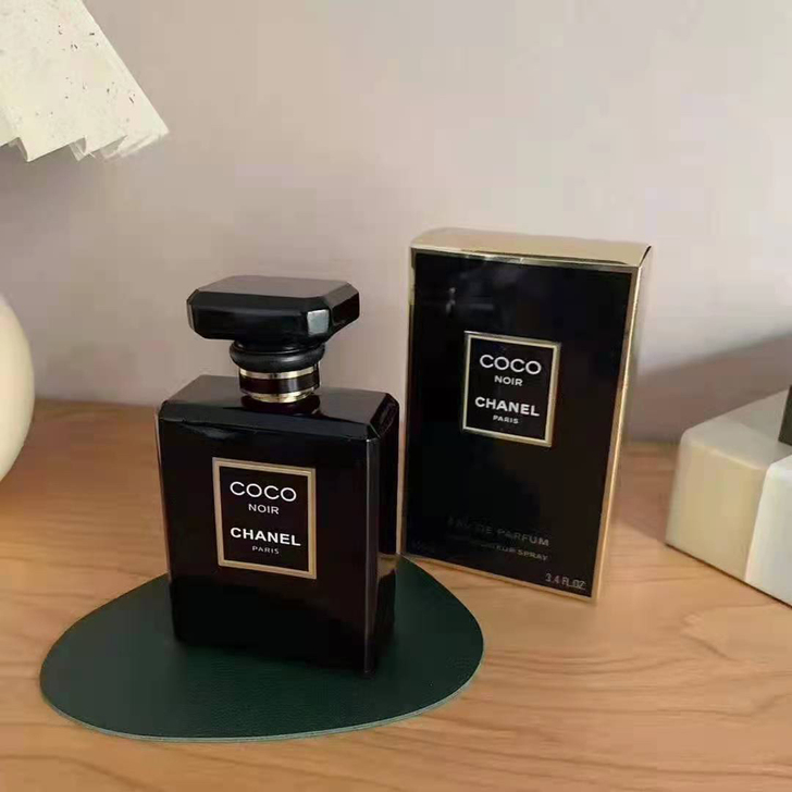 COCO黑香水    御姐有性格并不孤傲 ...