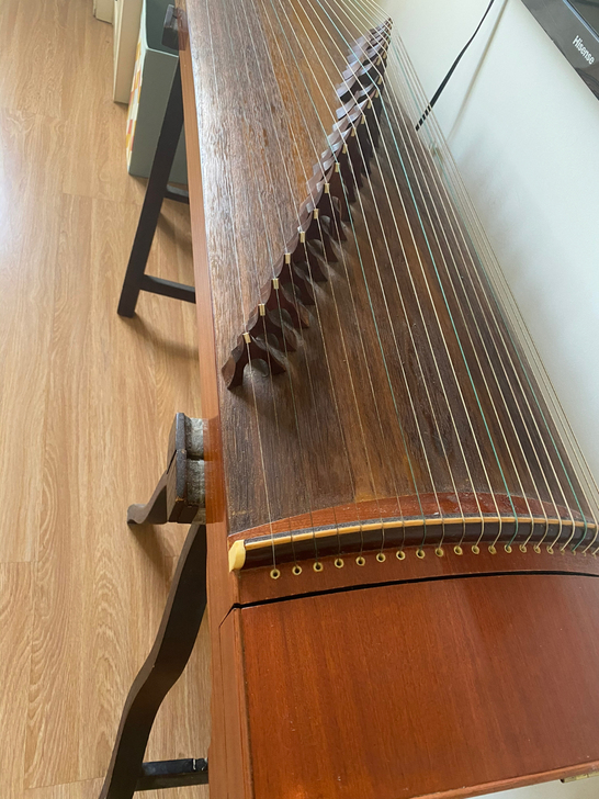 敦煌琴，2020年从朋友手里购入的二手琴，...