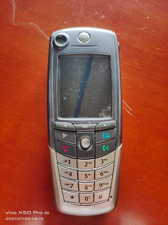 MOTO罗拉a835，纪念机。收藏品，85...