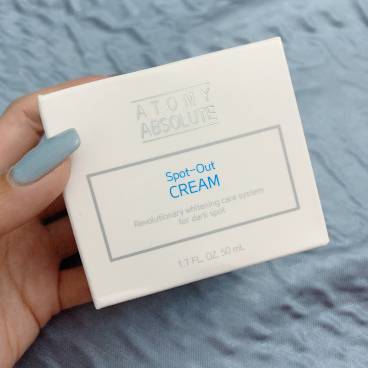 美白面霜 就打开了 没用过 低价出