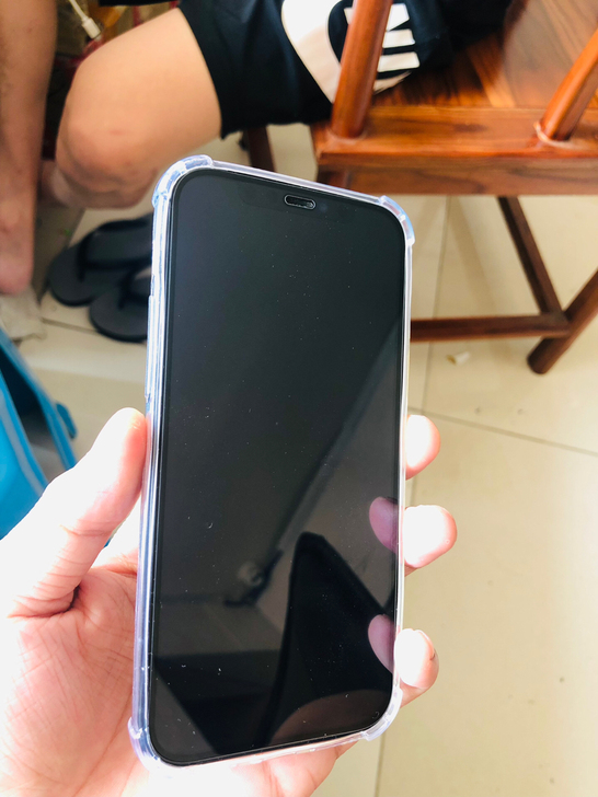 iphone 12 有锁机全新