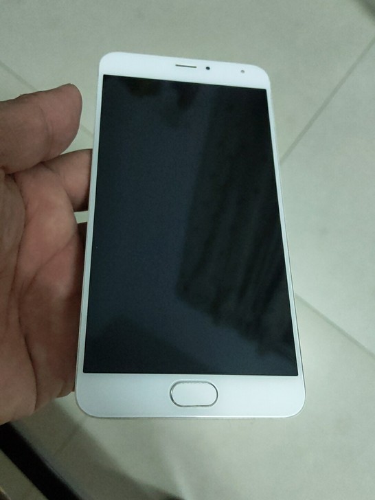 魅蓝metal  拆机屏幕  小花  正常...