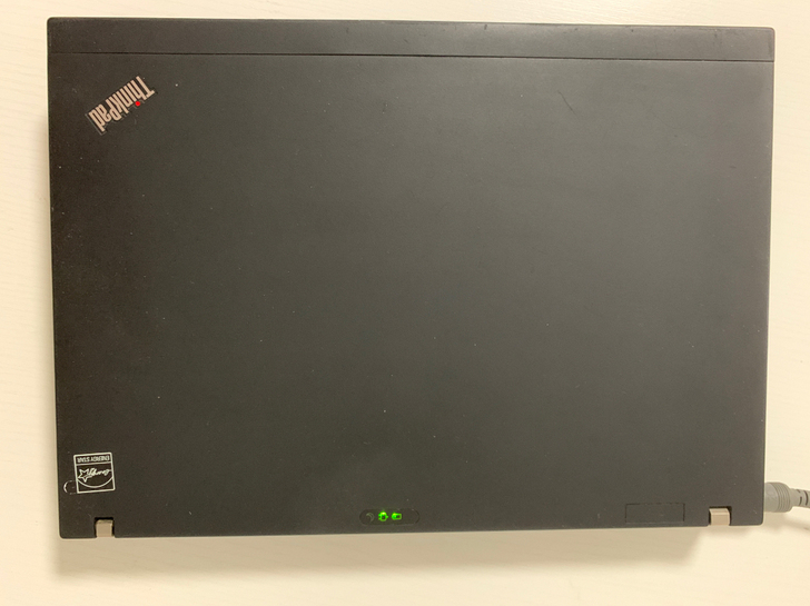 联想ThinkPad X200s