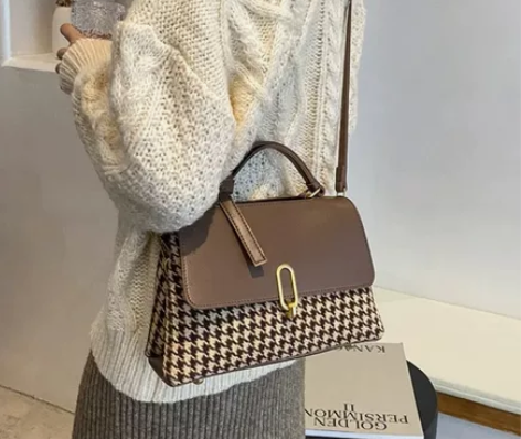 【复古网红小包包女2022秋冬季新款潮百搭...