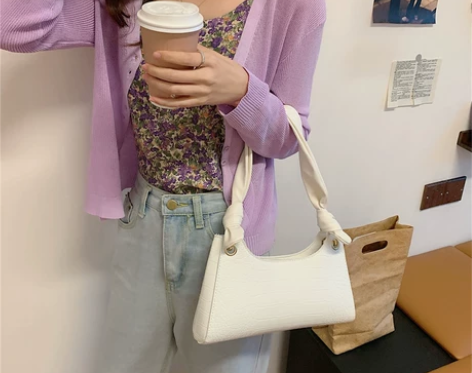 法国小众包包女2022新款潮网红奶茶色腋下...