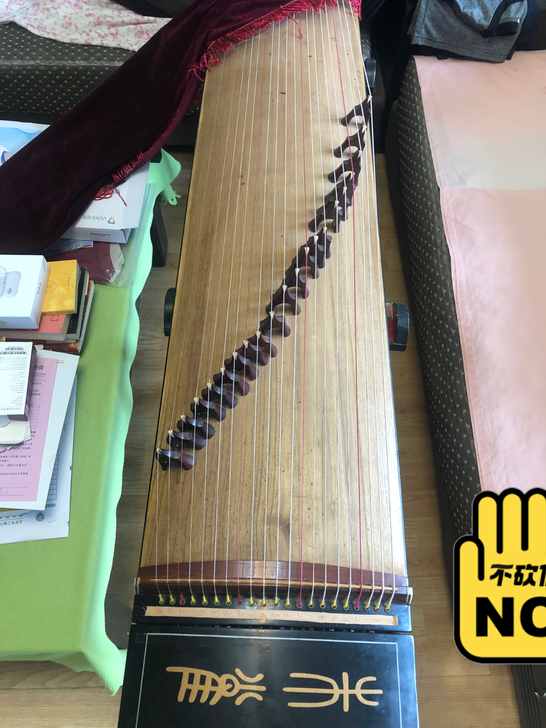 家中闲置的朱雀牌古筝,完好无损,孩子考级之...
