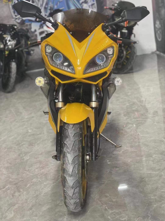 GSR跑车 二手摩托车精品车，本田，铃木，...