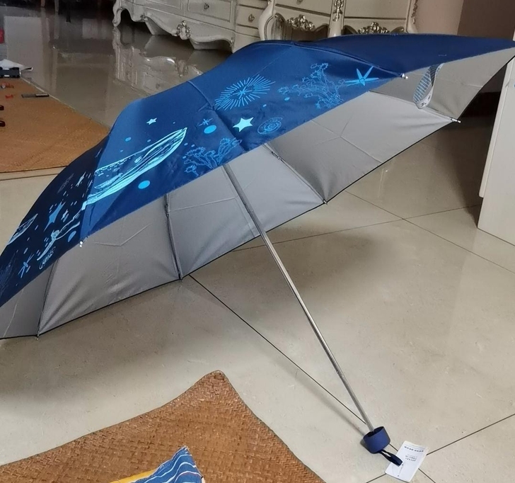 全新天堂伞，一次没用过，包邮出