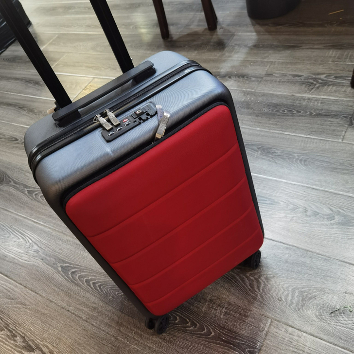 小米商务旅行箱，20寸登机箱全新！闲置！全...