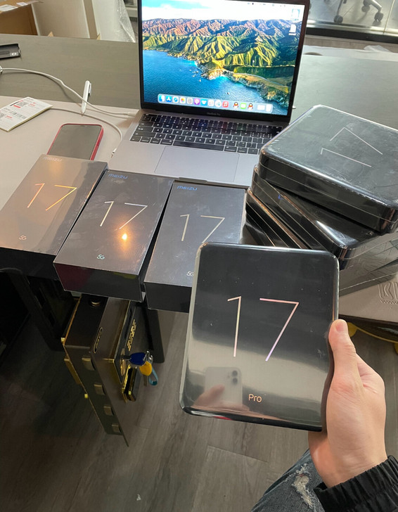 魅族17，魅族17 Pro全新未拆封