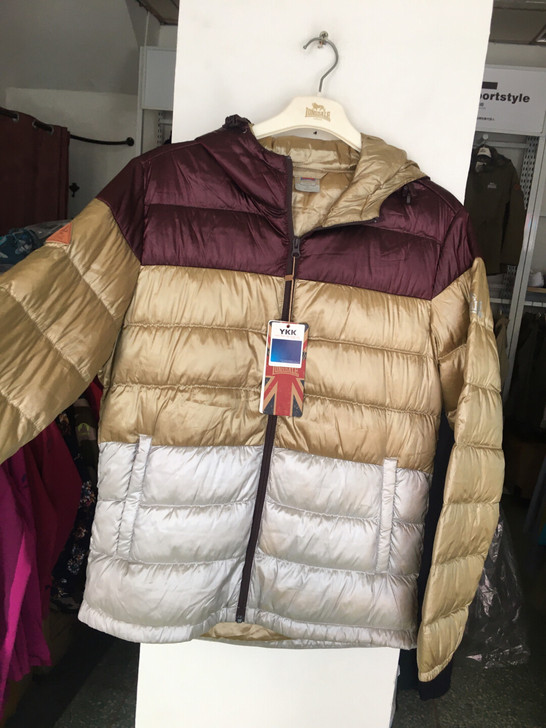 龙狮戴尔男士轻量羽绒服xl码