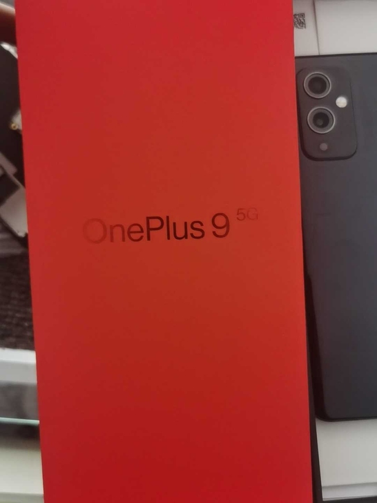 一加9plus 8+128   黑色用了一...