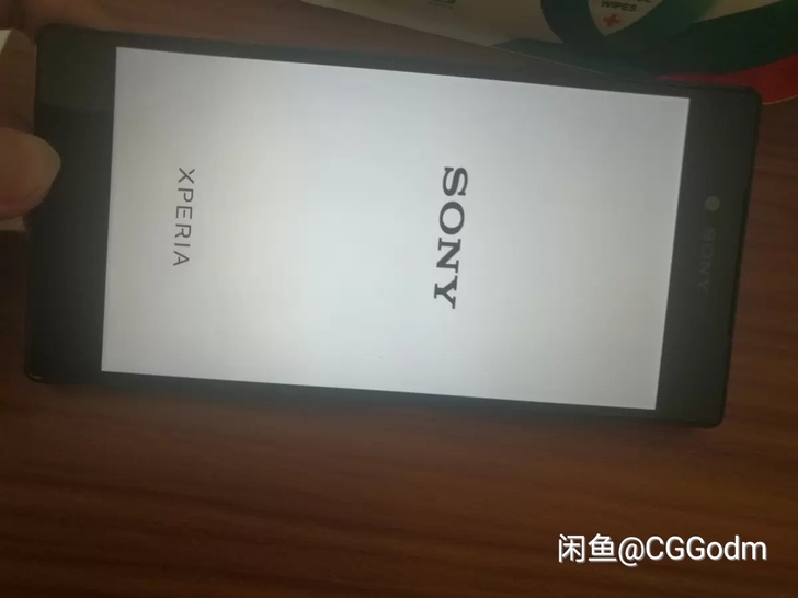 索尼z5p日版，因后壳摔了几次，开不了机，...