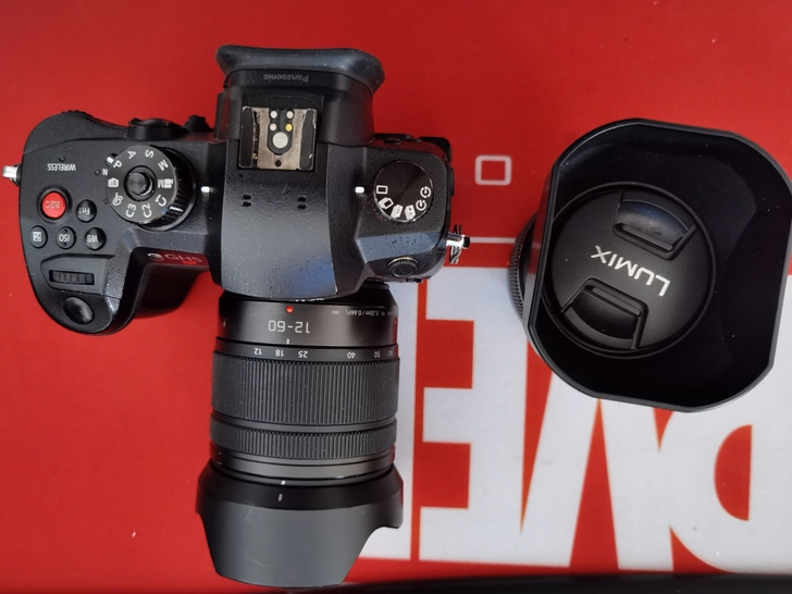 松下gh5s微单机皇12-60套机低价出