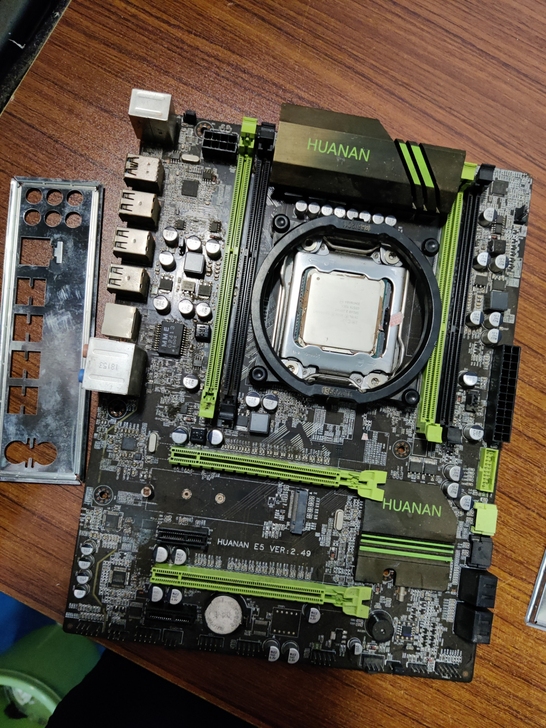 e5 2660v2＋华南金牌x79主板，一...