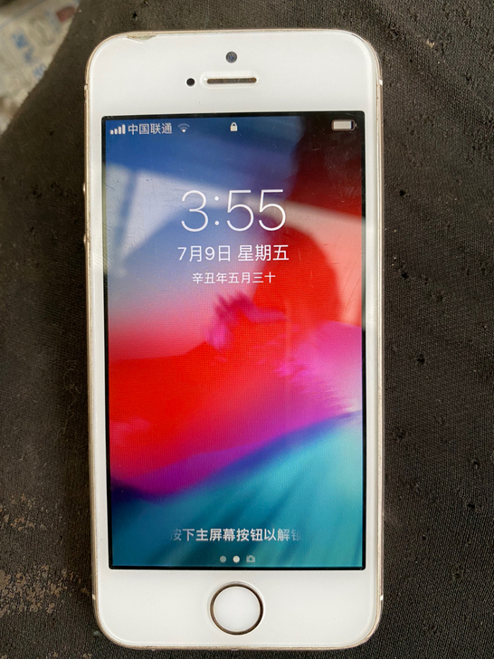 出售国行16g苹果5s情怀物种 各项功...