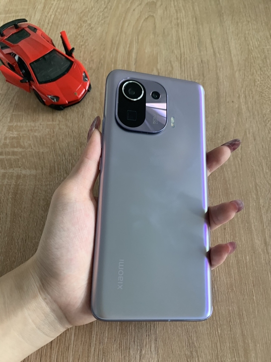 小米11pro 12+256G 99新，机...