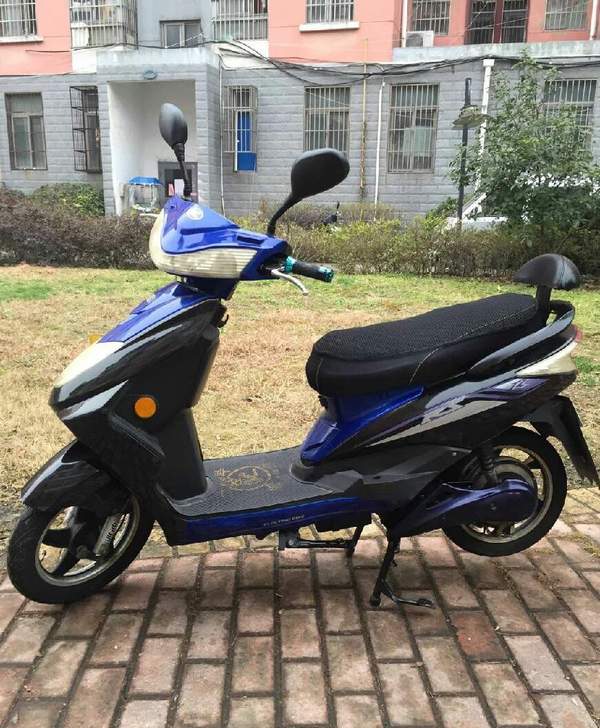 雅迪电动车