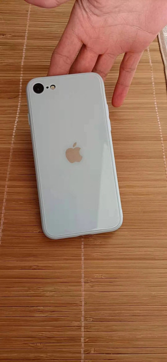 苹果IPhone 7，32g，所有功能完好...
