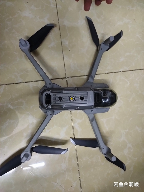 大疆御air2