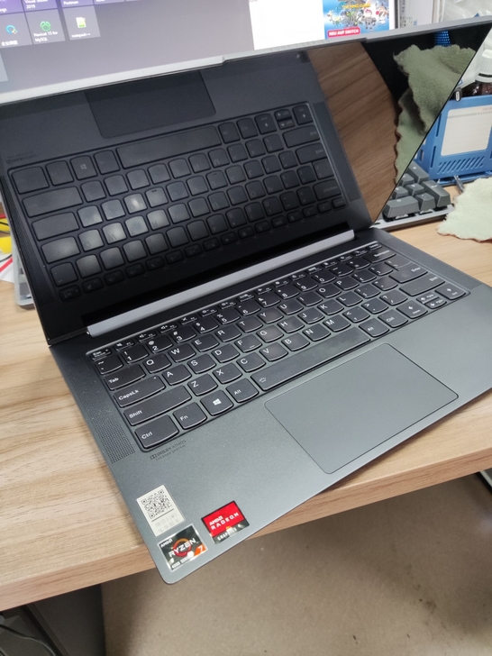 联想yoga14s4800u8核16线程
