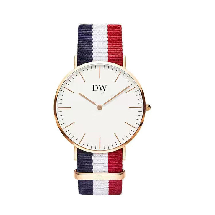 女士手表全新的，36MM赠送备用电池，免费...