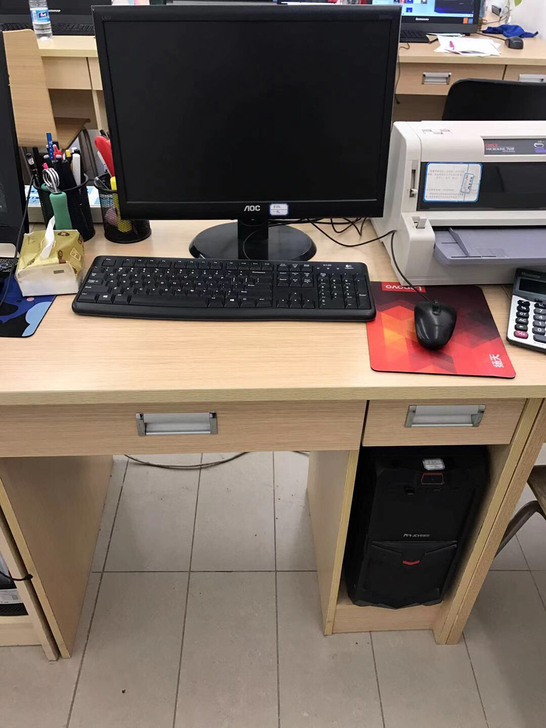 95新电脑 台式机 有2台 飞利浦显示器 ...