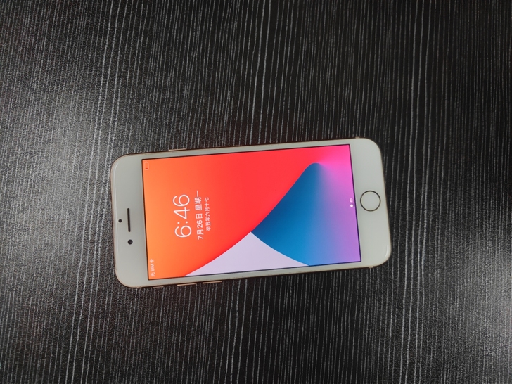 iPhone8 用了两年，没有维修过