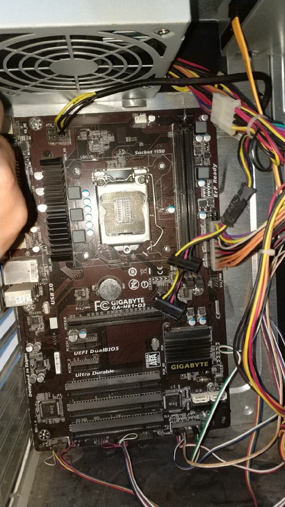 电脑主板 技嘉h81大板，165元购入，那...