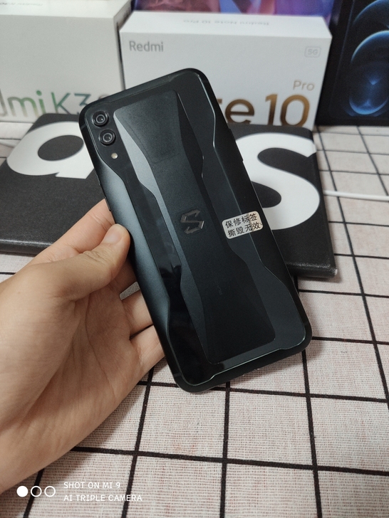 小米黑鲨2 游戏手机 原装无拆无修手机