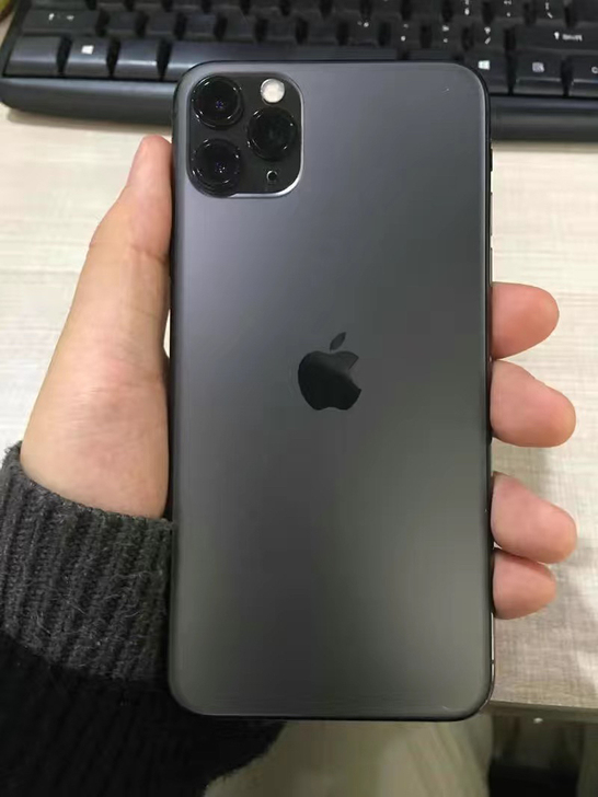 因要去服兵役，出售iPhonexsmax改...