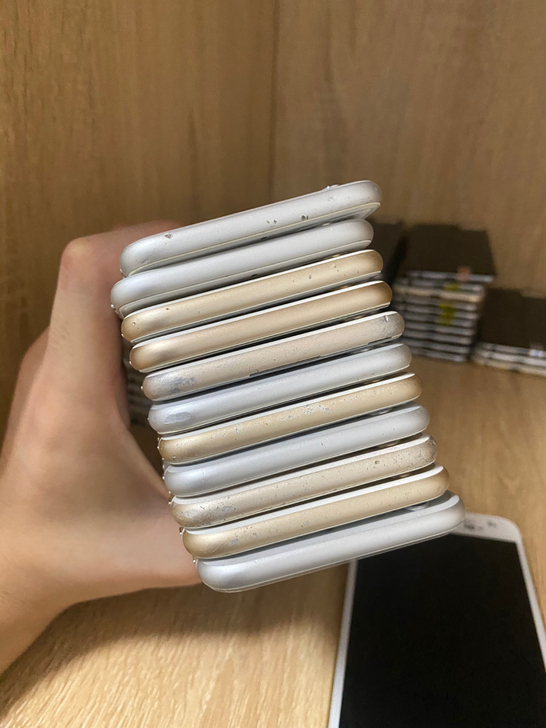 二手苹果6 6s 6plus工作室批发大量...