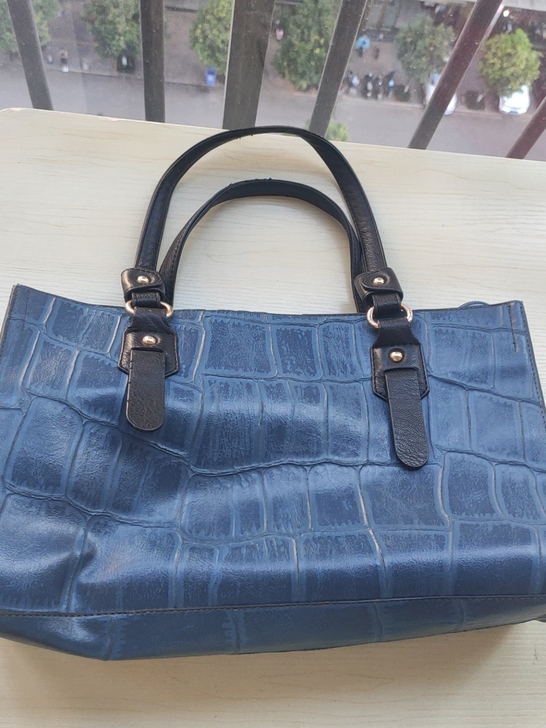 包包女2021新款女包韩版真皮质感单肩大容...