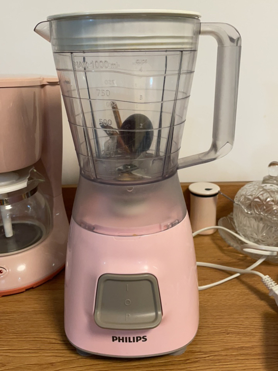 飞利浦榨汁机，买来没用几次，九成新