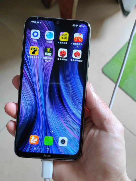 红米note8 ，4+64买来看小说的，现...