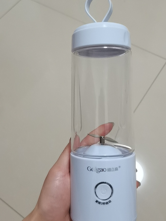 便携式榨汁机，几乎全新闲置转让 包邮