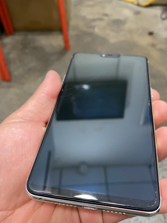 OPPO R15  6128