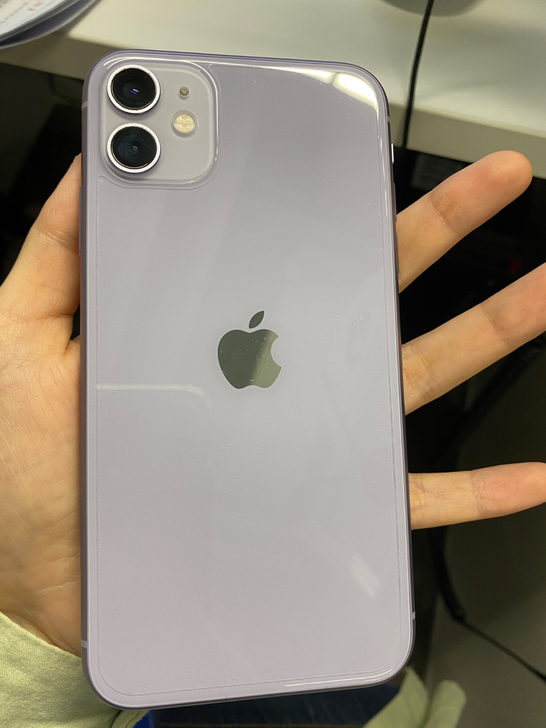 iphone苹果11  64g 去年7月份...