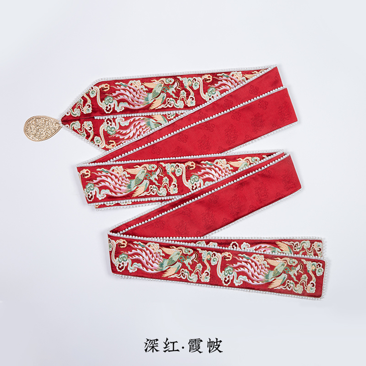 重回汉唐汉服女 华裳九州走秀款子衿重工刺绣...