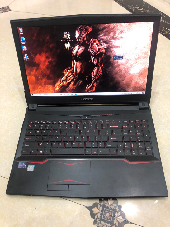 八代i5神舟战神1050显卡高性能笔记本 。
