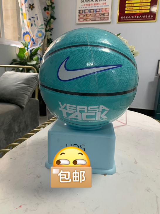 库存出一批全新耐克7号篮球，吸湿PU材质，...