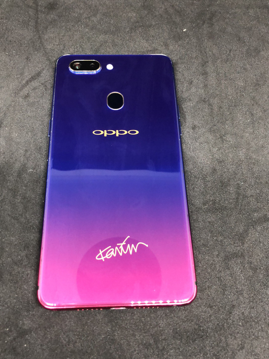OPPO R15星云特别版6GB，128GB