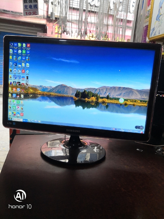 三星液晶显示屏，23寸，无老化，无斑点，功...