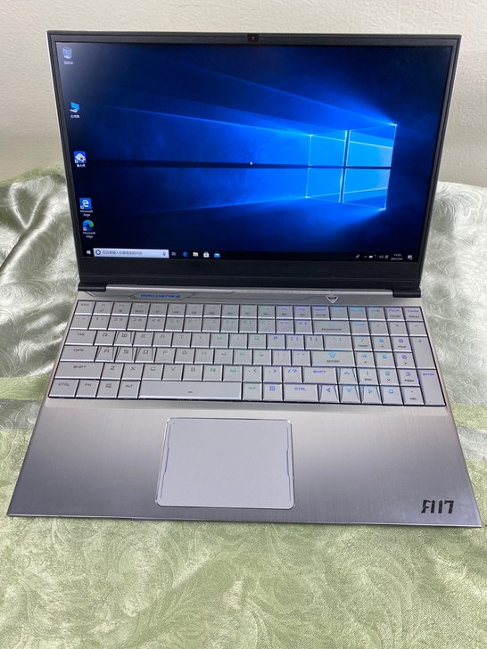 机械师F117-BB游戏笔记本电脑