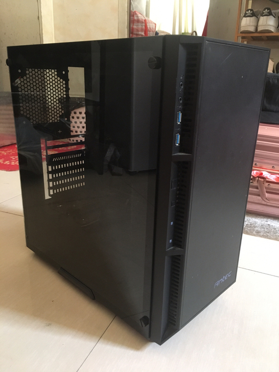 机箱质量很好 颜值高  装不了360水冷换...