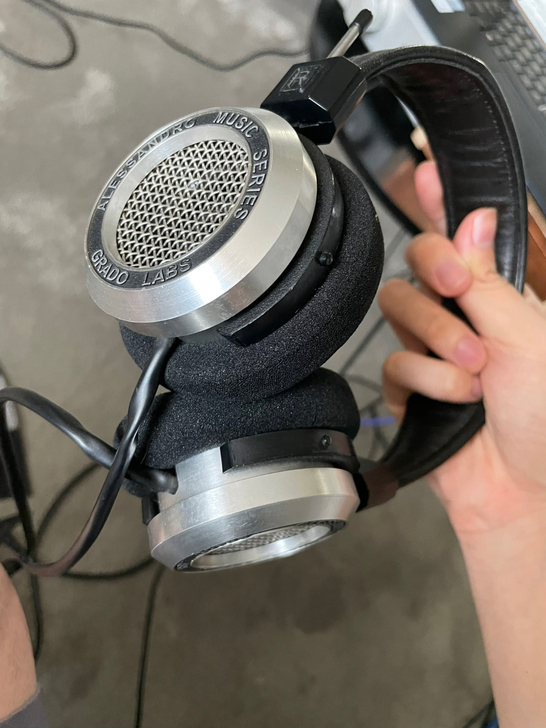 歌德 爱丽丝m2 i版 镜面版 声音比新版...