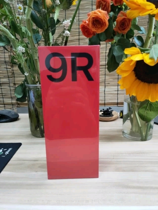 全新未拆封未激活 一加9R 8+128黑色...