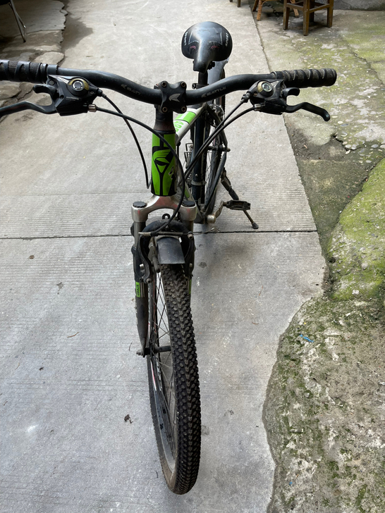 山地自行车，欢迎各位上门验货。