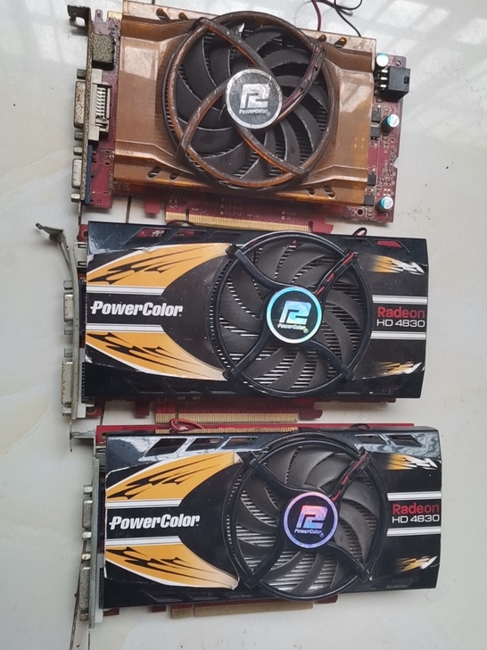 电脑显卡，不知道好坏，看起的出价，售出不退，