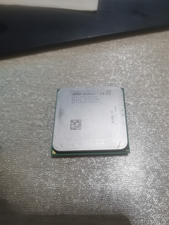 AMD5200一个包邮。无维修。拆机u